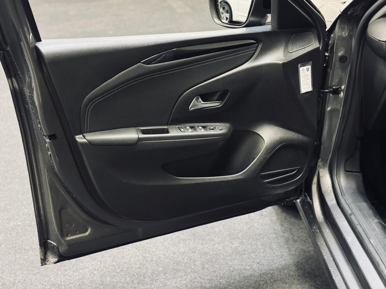 Opel CORSA 1.2 Elegance | NAP | Camera | Stoel/Stuurverw.