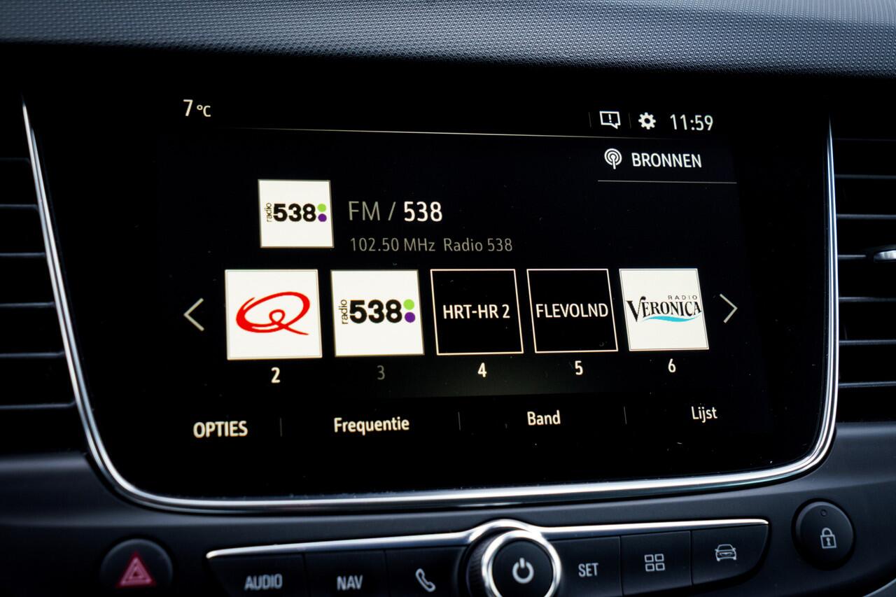 Opel Crossland 1.2 131 PK Turbo Elegance| 20.500 Km | Automaat | Two-Tone lak | N Model | | Trekhaak | Clima | Cruise | Pdc | 16 INCH LMV | Stoel Verwarming |