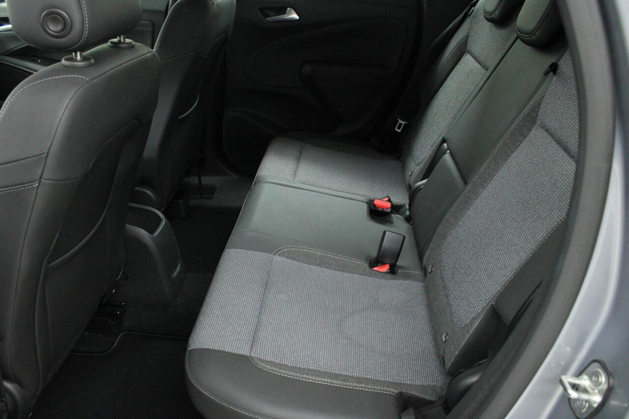 Opel Crossland 1.2 Turbo Elegance 130 pk | climate control | pdc v/a + camera | navi fullmap | carplay | cruise control | bluetooth | stoel/stuur verwarming