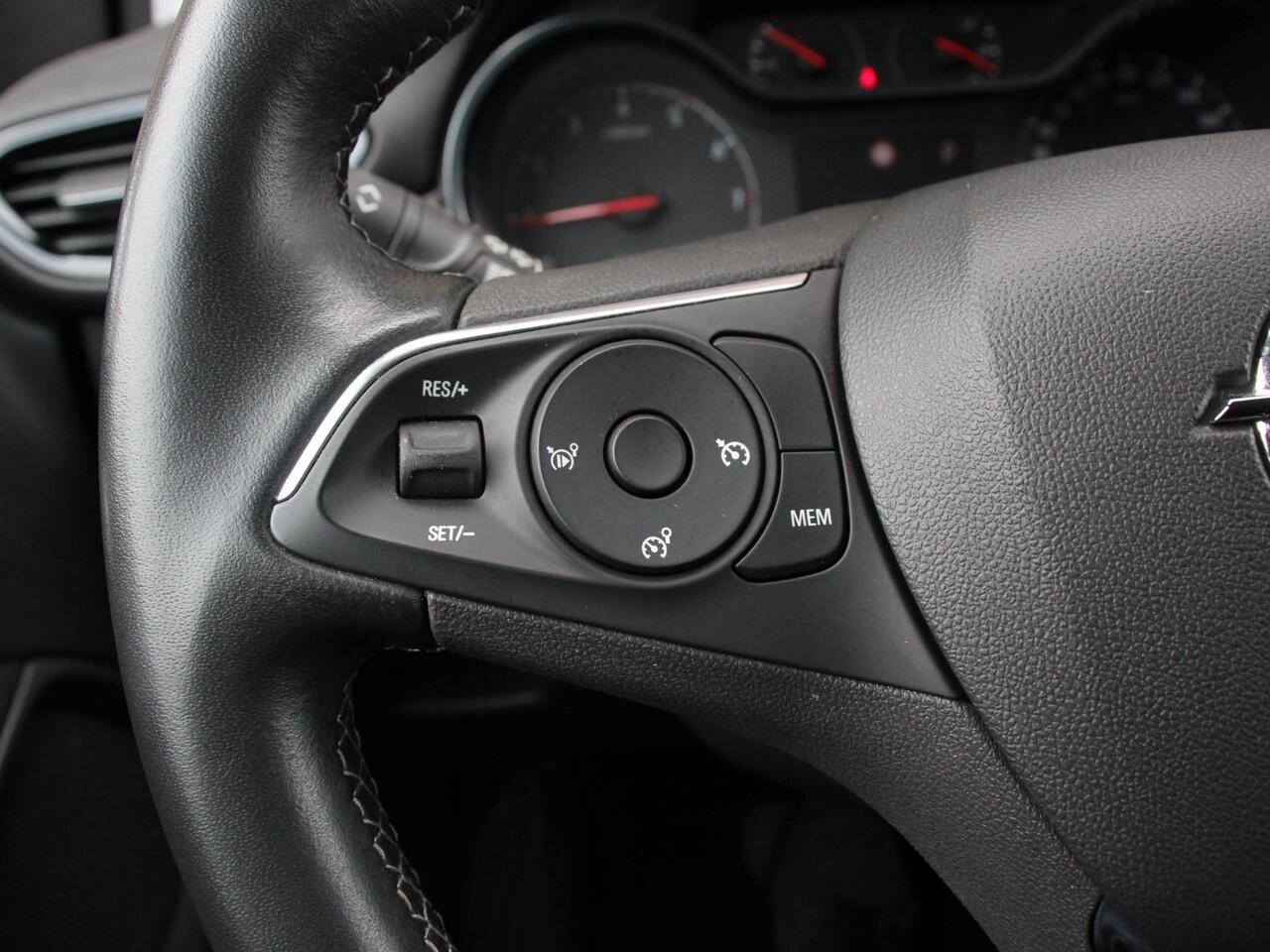 Opel Crossland 1.2 Turbo 130pk Automaat Elegance | Navigatie | Camera | Climate Control | Dab | Lichtmetalen velgen | Cruise Control | Led