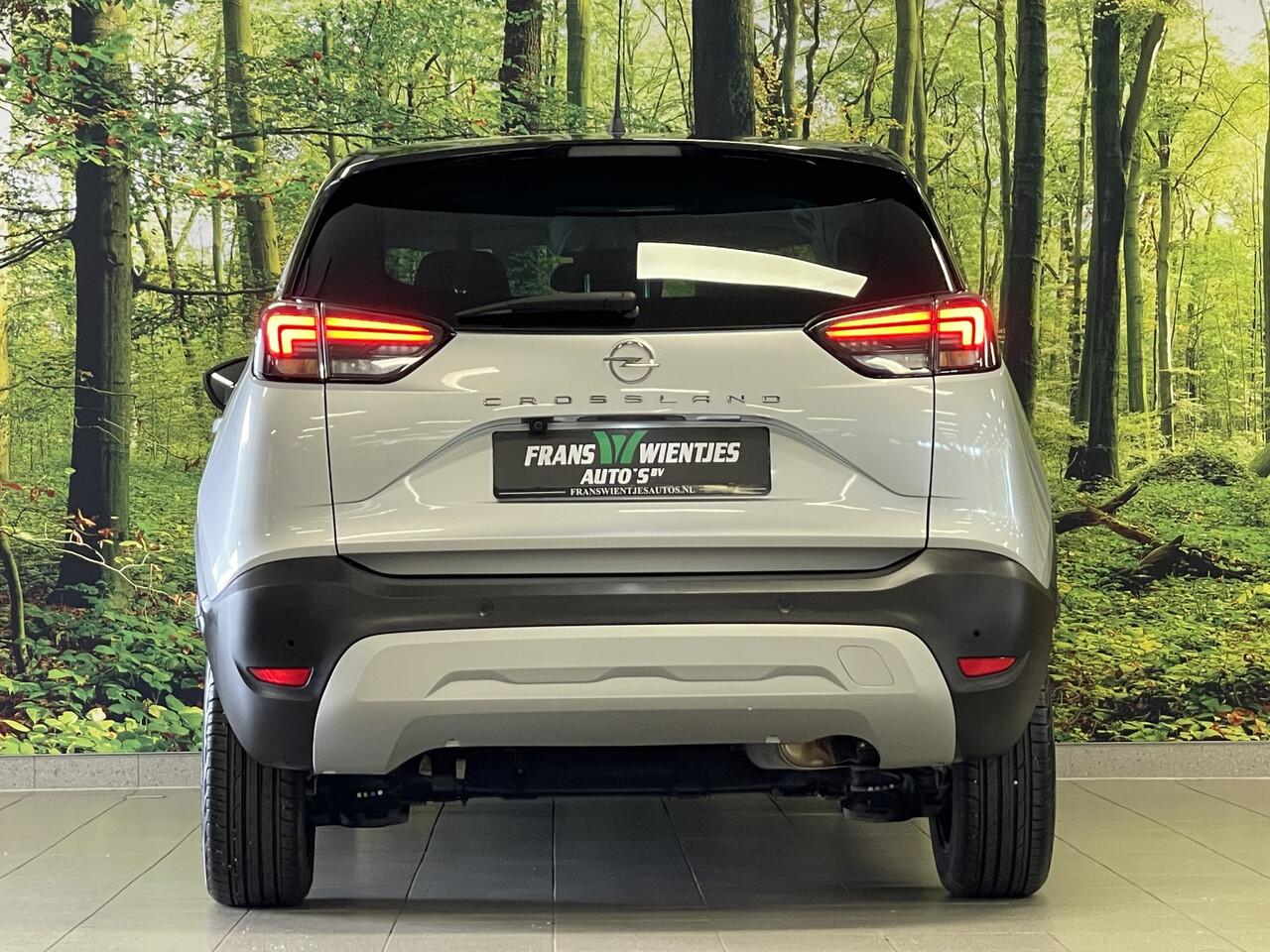 Opel Crossland 1.2 Turbo Elegance | Achteruitrijcamera | Cruise Control | Navigatie | Apple Carplay/Android Auto | Stuurverwarming | Stoelverwarming | Airconditioning |
