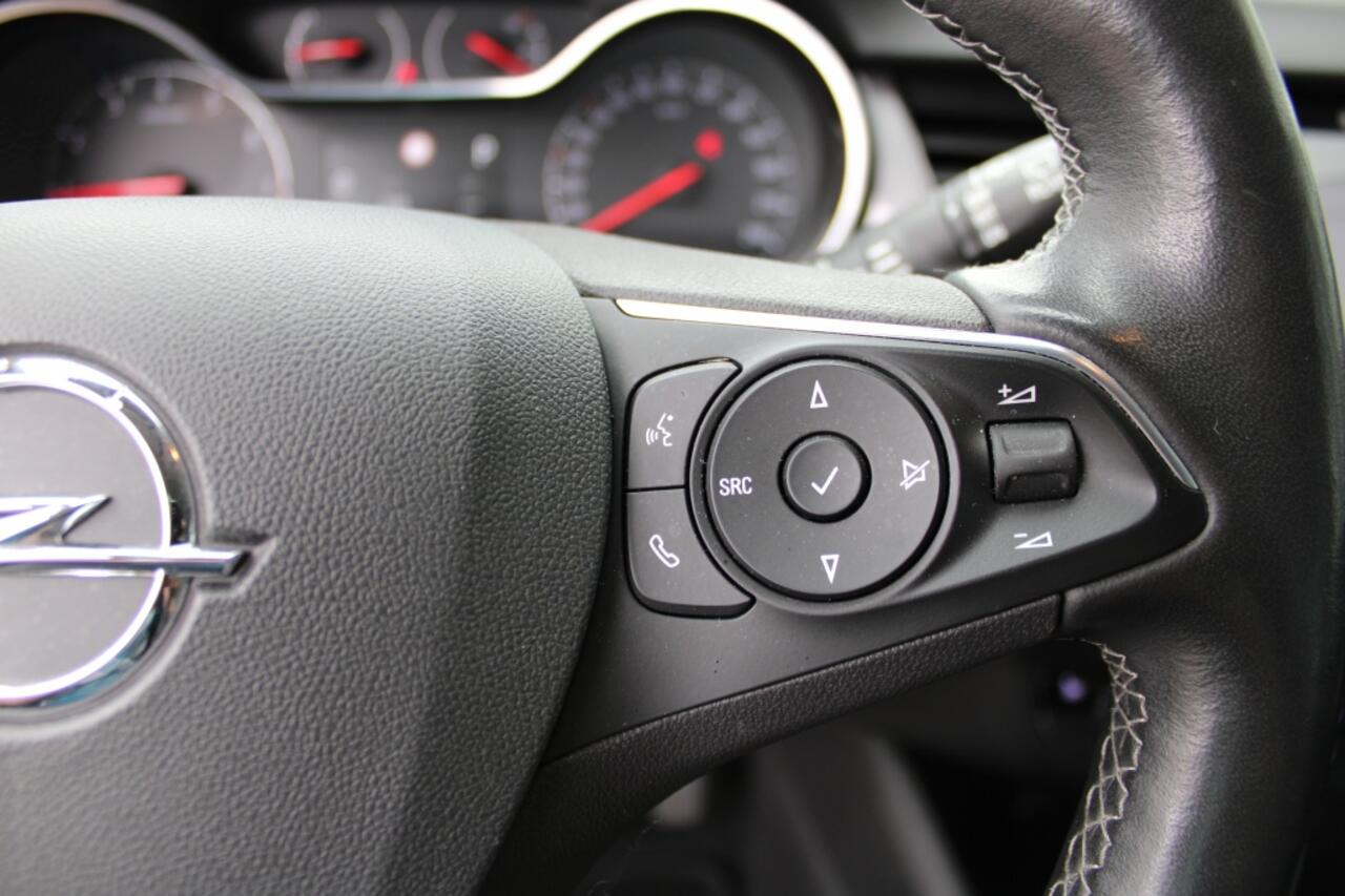 Opel Crossland 1.2 T. Elegance Automaat Stoel/Stuur verwarming