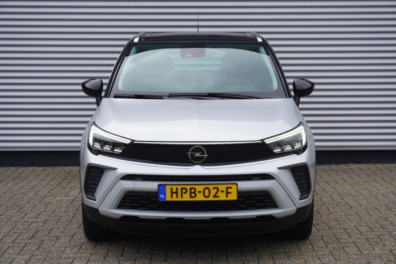 Opel Crossland 1.2 Turbo Elegance / Pano / Camera + PDC / Zwart dak / Navi / LED / DAB+