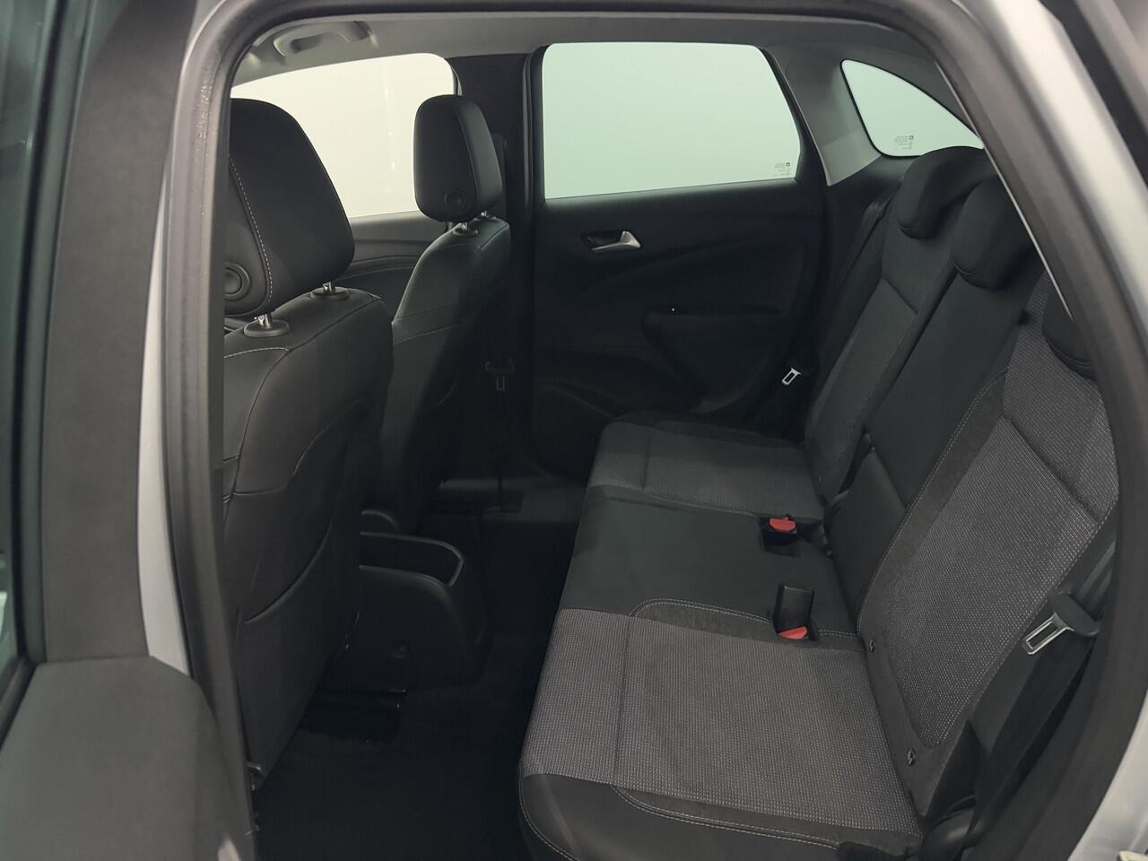 Opel Crossland 1.2 Turbo Elegance Half leder, Clima, Apple carplay, Winterpakket, Cruise control adaptief, 2 jaar garantie