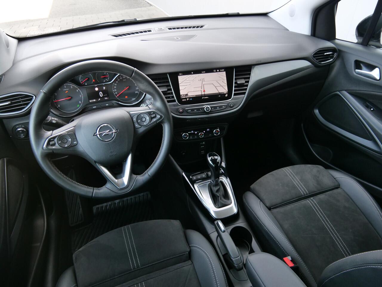 Opel Crossland 1.2 Turbo 130 Pk Automaat Ultimate Navi / DAB / Camera / Apple Carplay