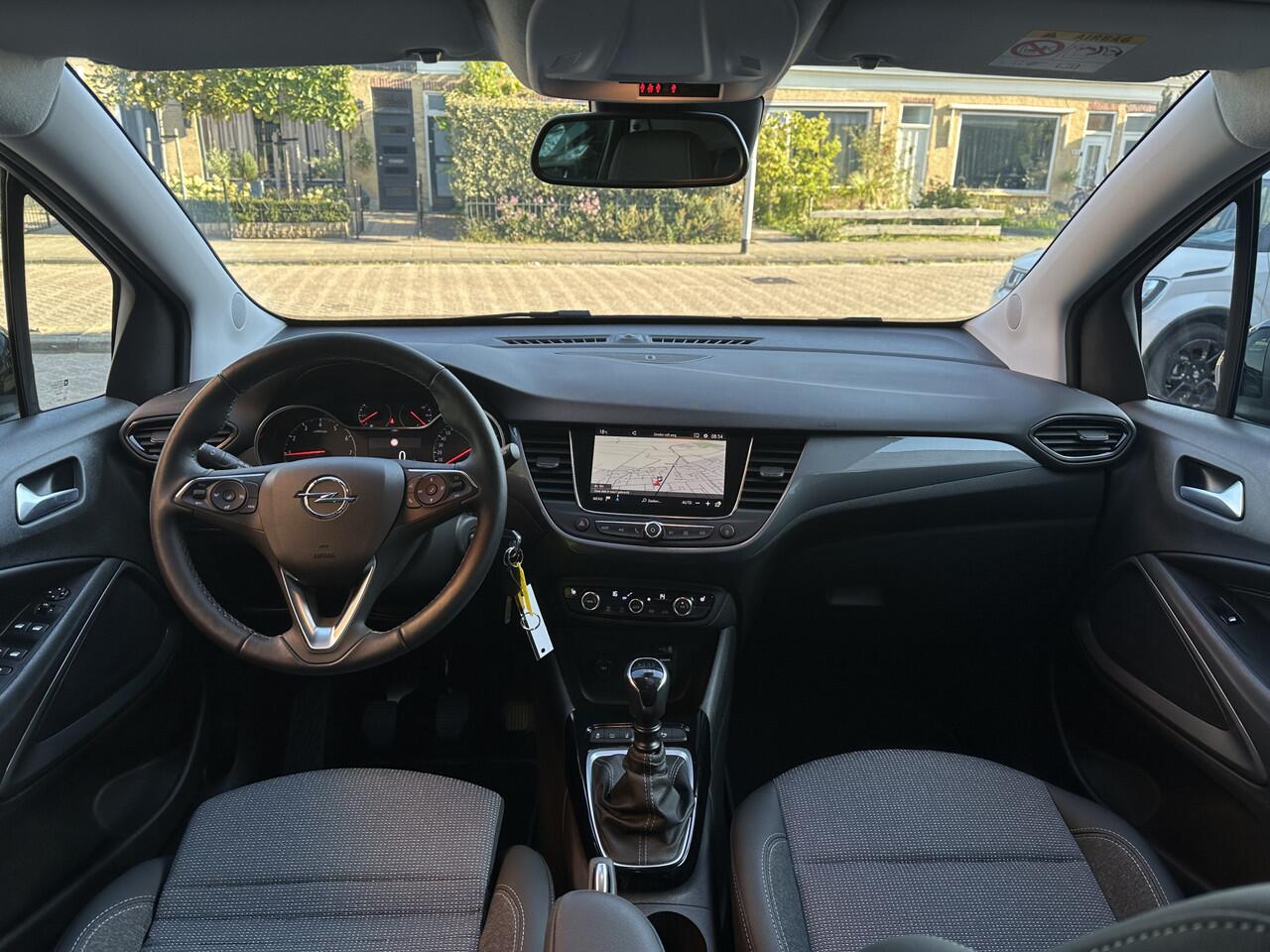 Opel Crossland 1.2 Turbo Elegance Stoel+stuur+voorruit verwarming/Camera/Achterbank verschuifbaar.