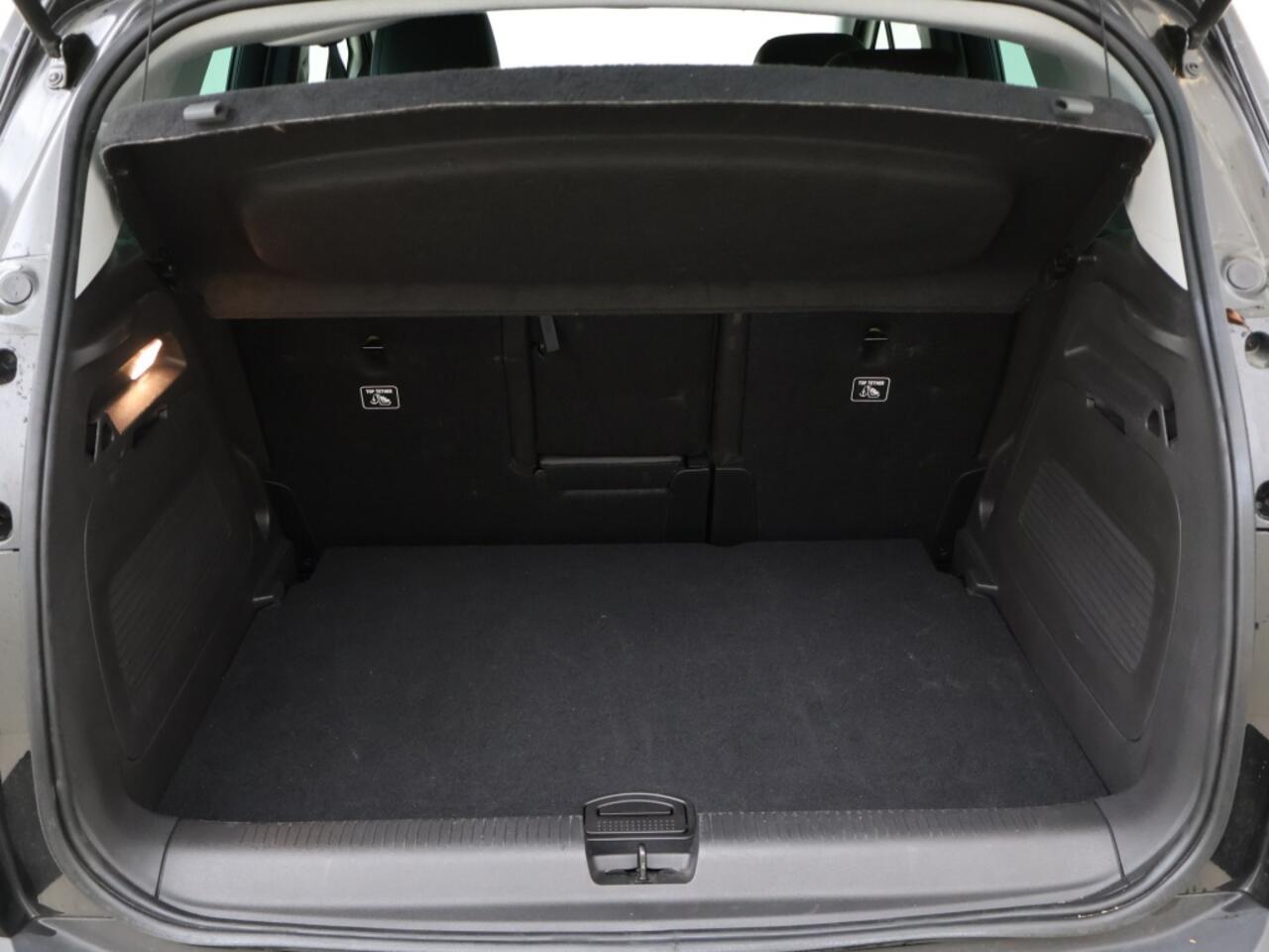 Opel Crossland 1.2 Turbo Elegance 110PK: Stijlvol, Ruim en Zuinig!