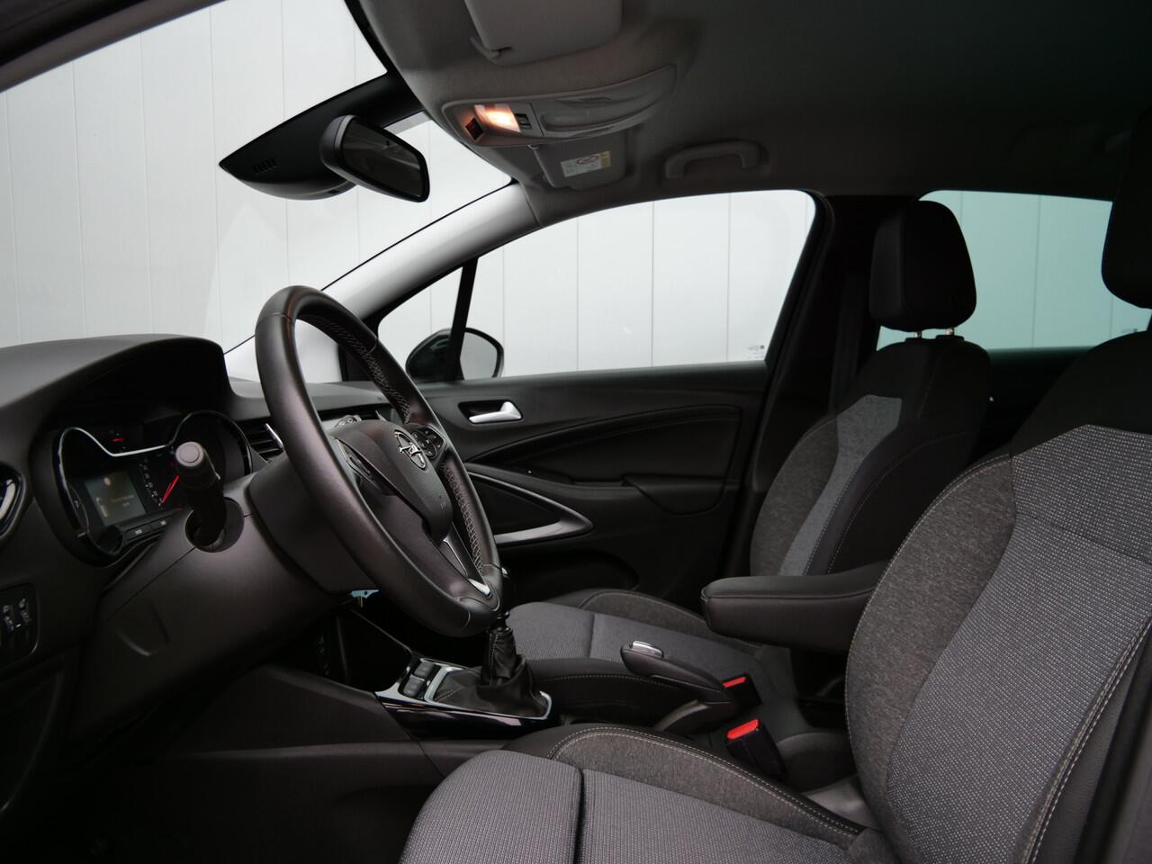 Opel Crossland 1.2 Turbo 110pk Elegance Navigatie / LED / Camera