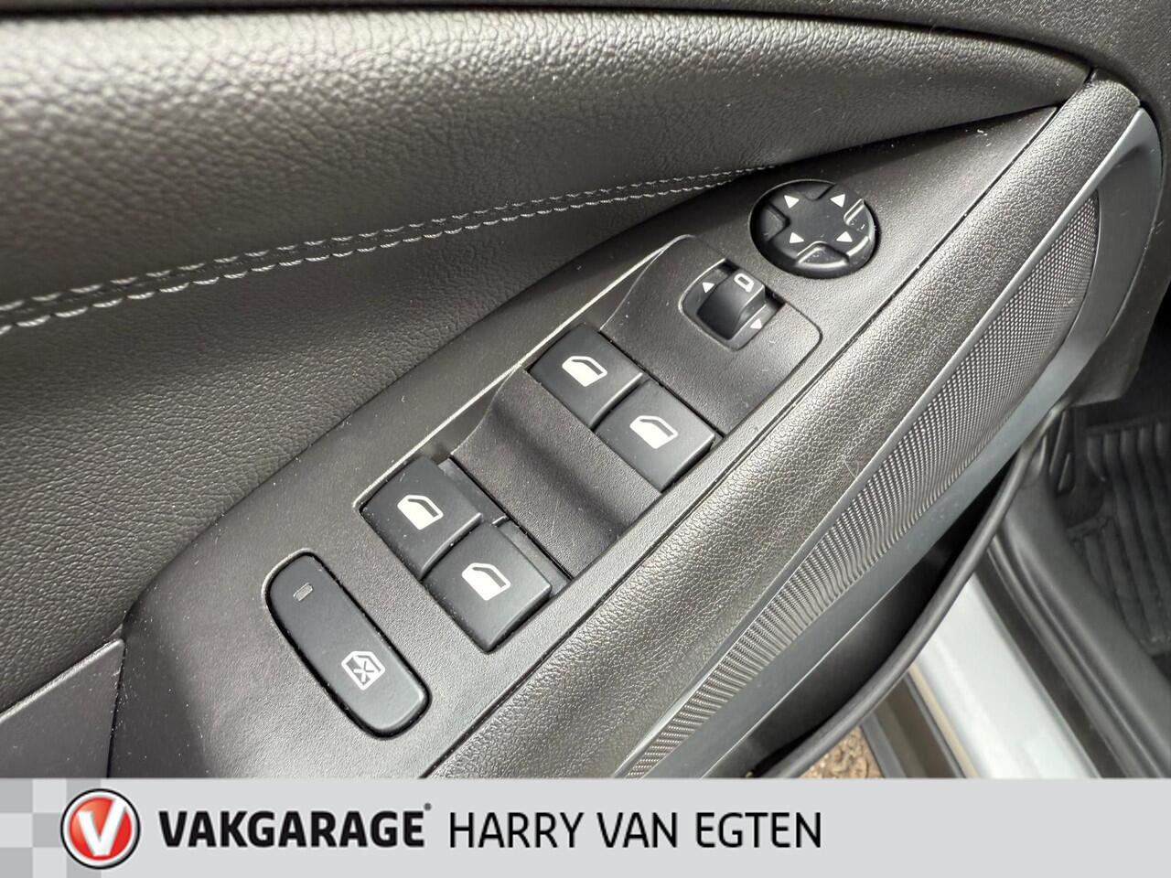 Opel Crossland 1.2 Turbo Elegance 130pk Aut. | Navi | Camera | Climate | Cruise |