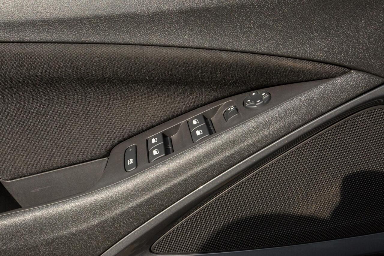 Opel Crossland 1.2 Turbo Elegance Fabrieksgarantie!!!