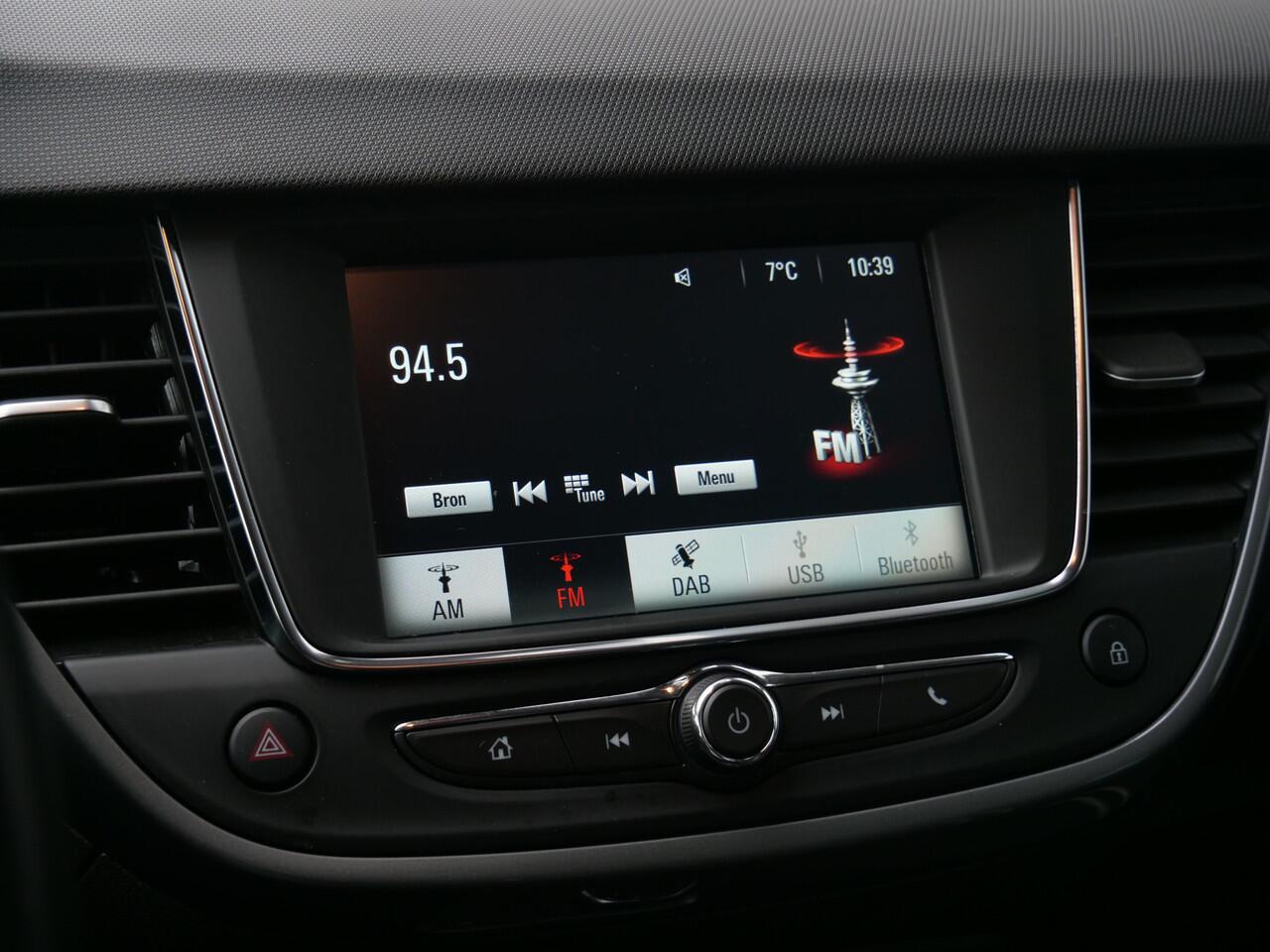 Opel Crossland 1.2 Turbo 130pk Level 3 AUTOMAAT LED-koplampen / Airco-ECC / Apple Carplay