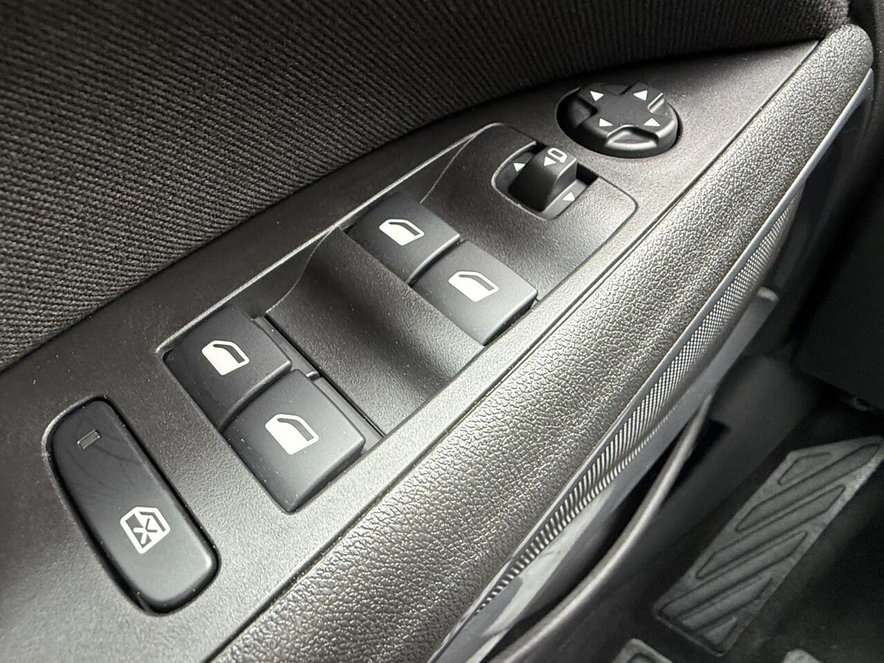 Opel Crossland 1.2 Turbo Elegance | Clima | Camera | PDC | Panoramadak |