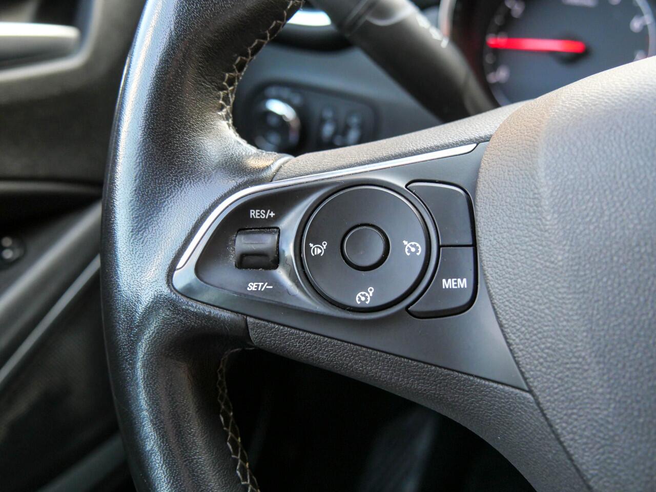 Opel Crossland 1.2 131PK Turbo Elegance | TREKHAAK | CARPLAY | CRUISE CONTROL |