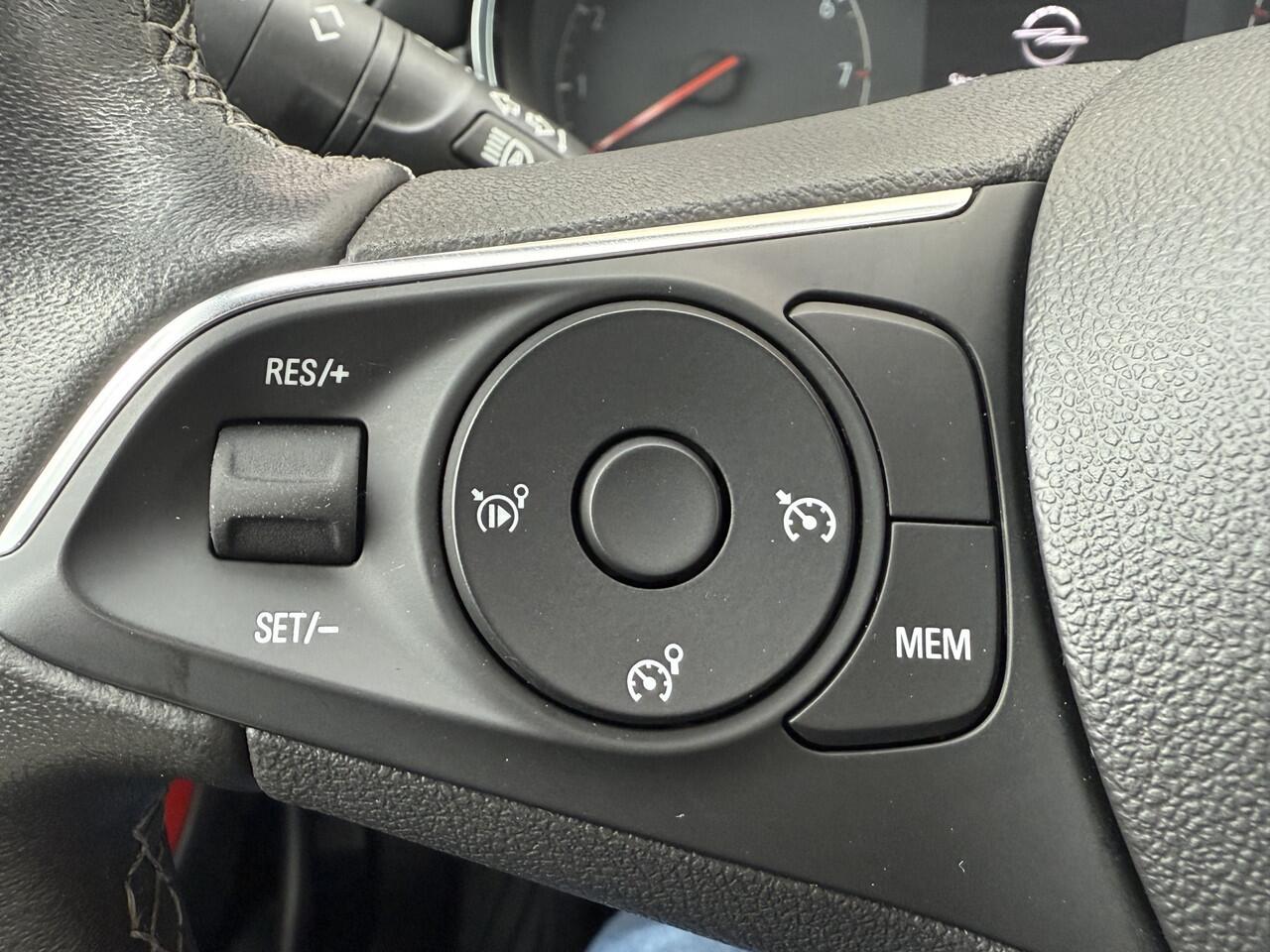 Opel Crossland 1.2 Turbo Level 4 | PDC | Camera | LM | Navi |