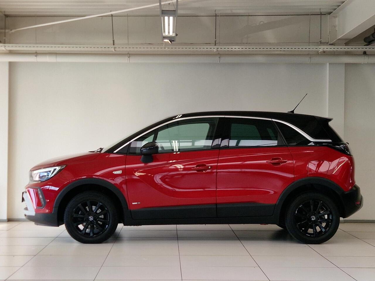 Opel Crossland 1.2 Turbo Design & Tech Automaat | Stoelverwarming | Achteruitrijcamera | Parkeersensoren voor en achter | Stuurwielverwarming | Apple Carplay/Android Auto