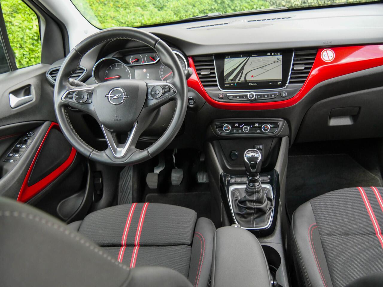 Opel Crossland 1.2 Turbo 111PK GS Line Level 4 | CAMERA | APPLE CARPLAY |