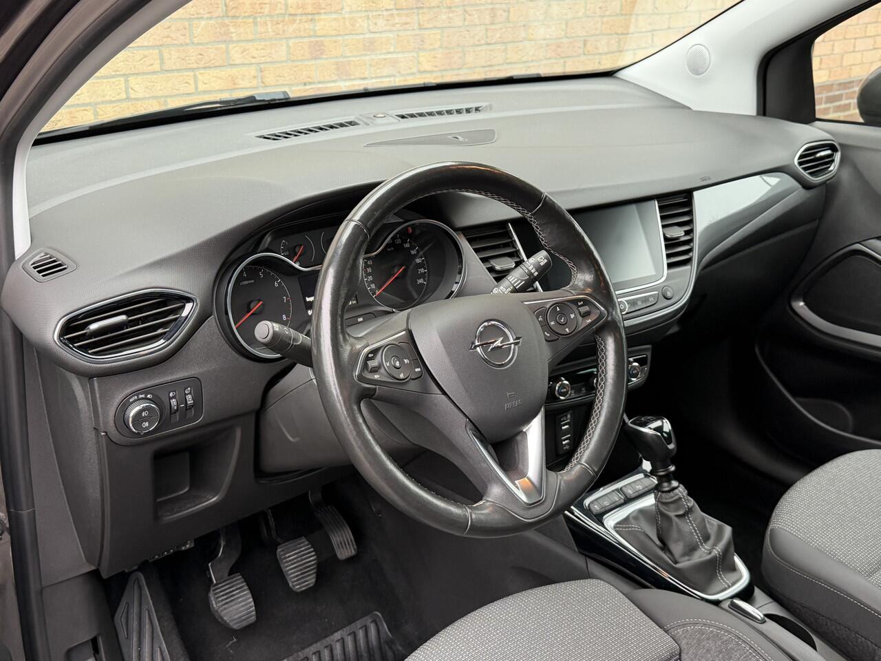 Opel Crossland 1.2 Turbo Elegance | Trekhaak | Stoelverwarming | PDC | Camera |