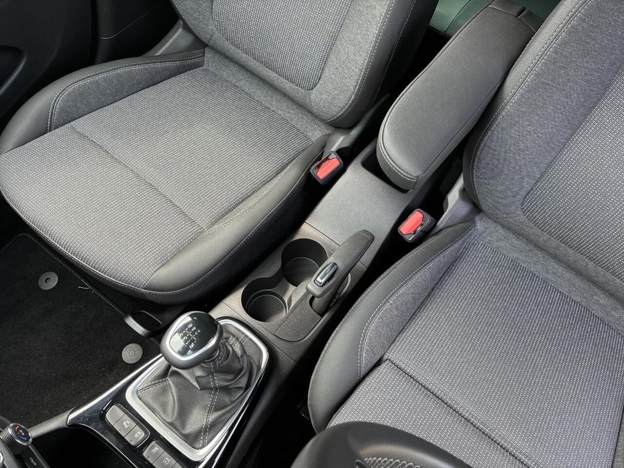 Opel Crossland 1.2 Turbo Elegance | Climate control | Navigatie | Camera | Elektrisch Pakket | Parkpilot | Trekhaak | LM-Velgen