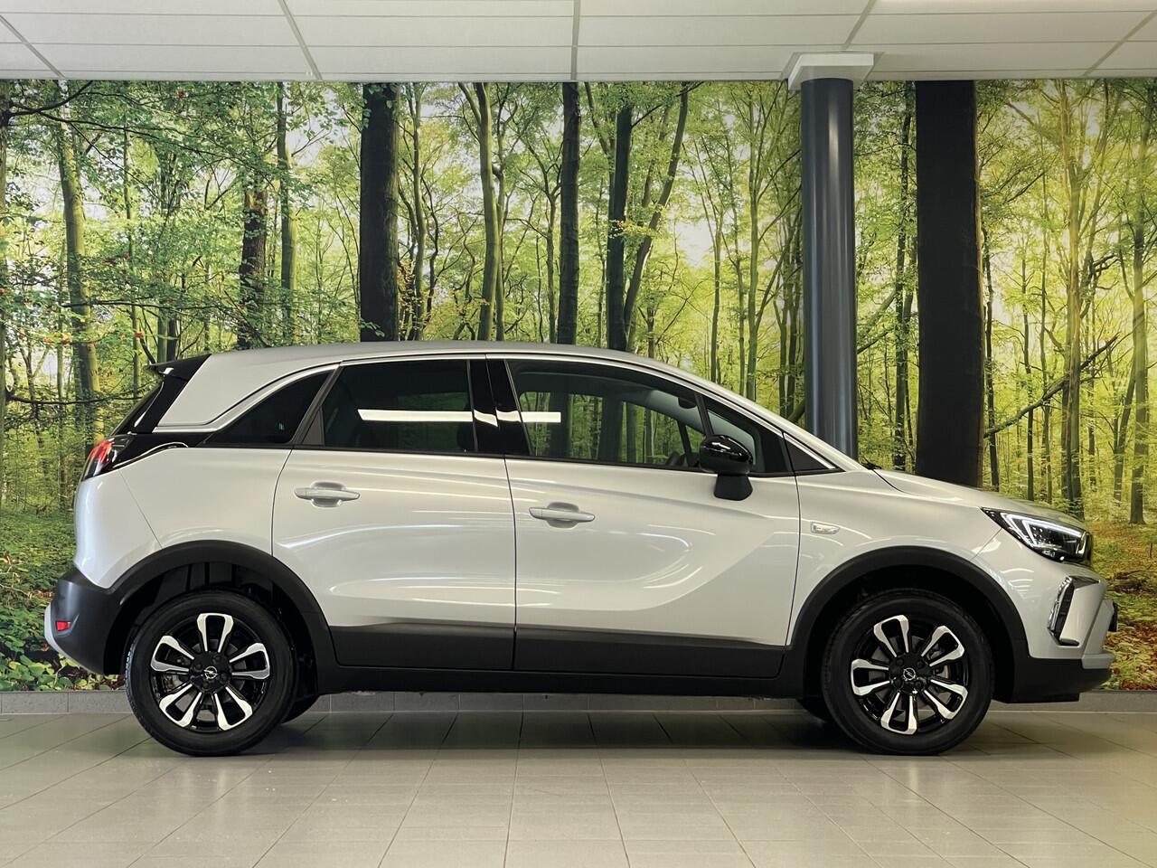 Opel Crossland 1.2 Turbo Elegance | Achteruitrijcamera | Cruise Control | Navigatie | Apple Carplay/Android Auto | Stuurverwarming | Stoelverwarming | Airconditioning |