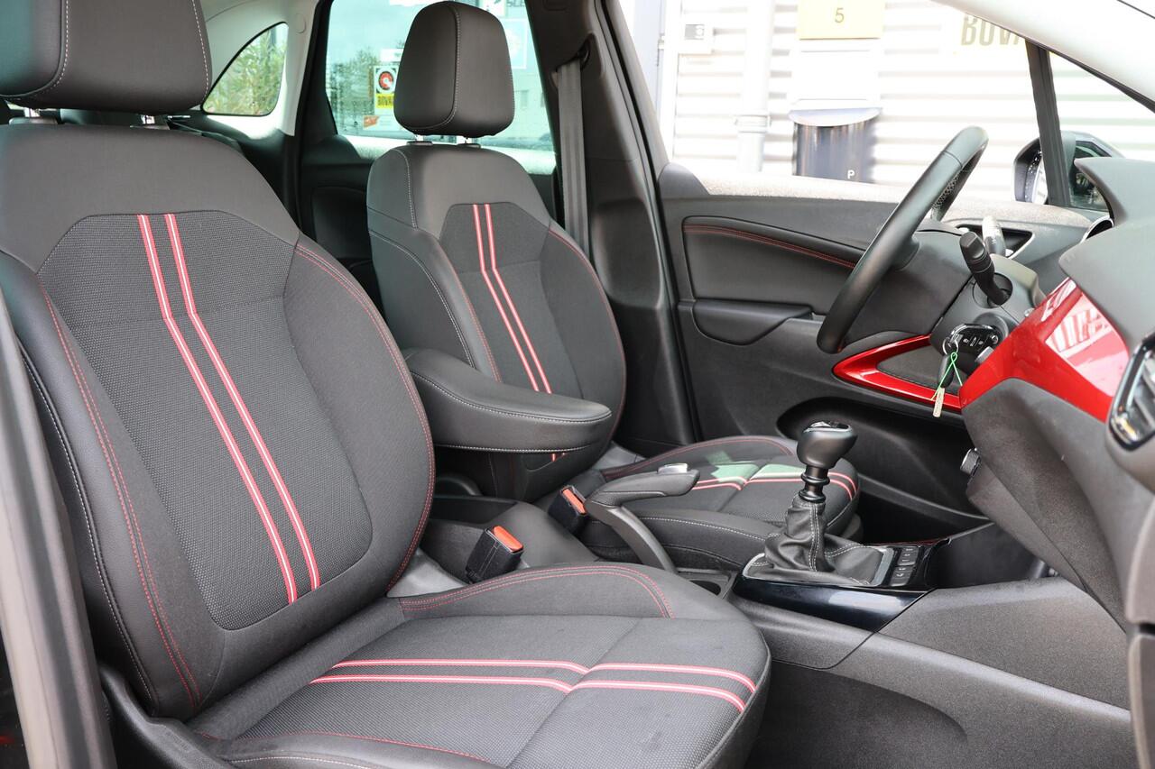 Opel Crossland 1.2 GS Line 1e Eigenaar | Dealer Onderh | NL-Auto | BTW | Camera | WinterPack | Climate Controle| Cruise | PDC | Navi | Carplay | LMV