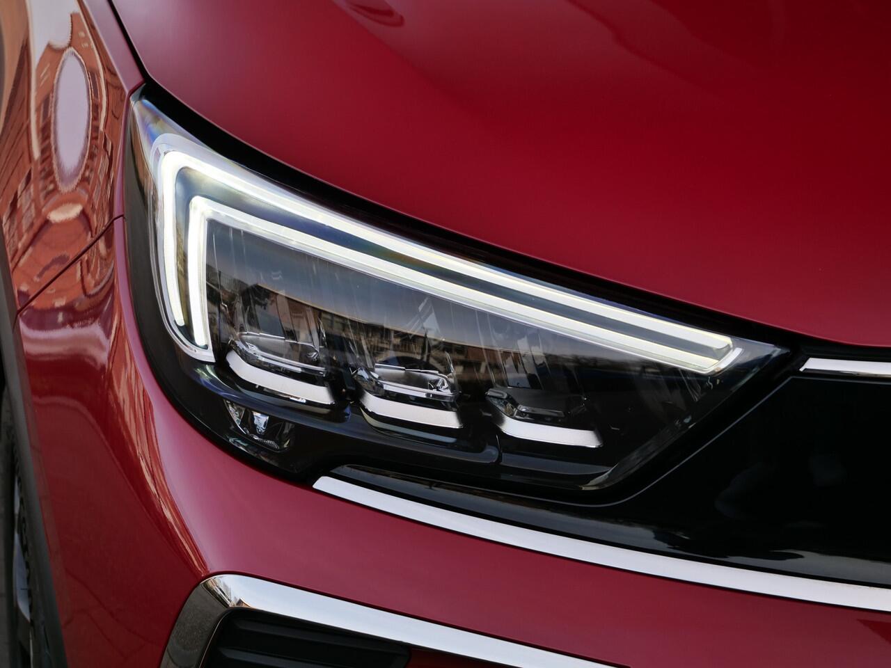 Opel Crossland 1.2 Turbo 110pk Ultimate Apple Carplay / Navigatie / Camera / Keyless