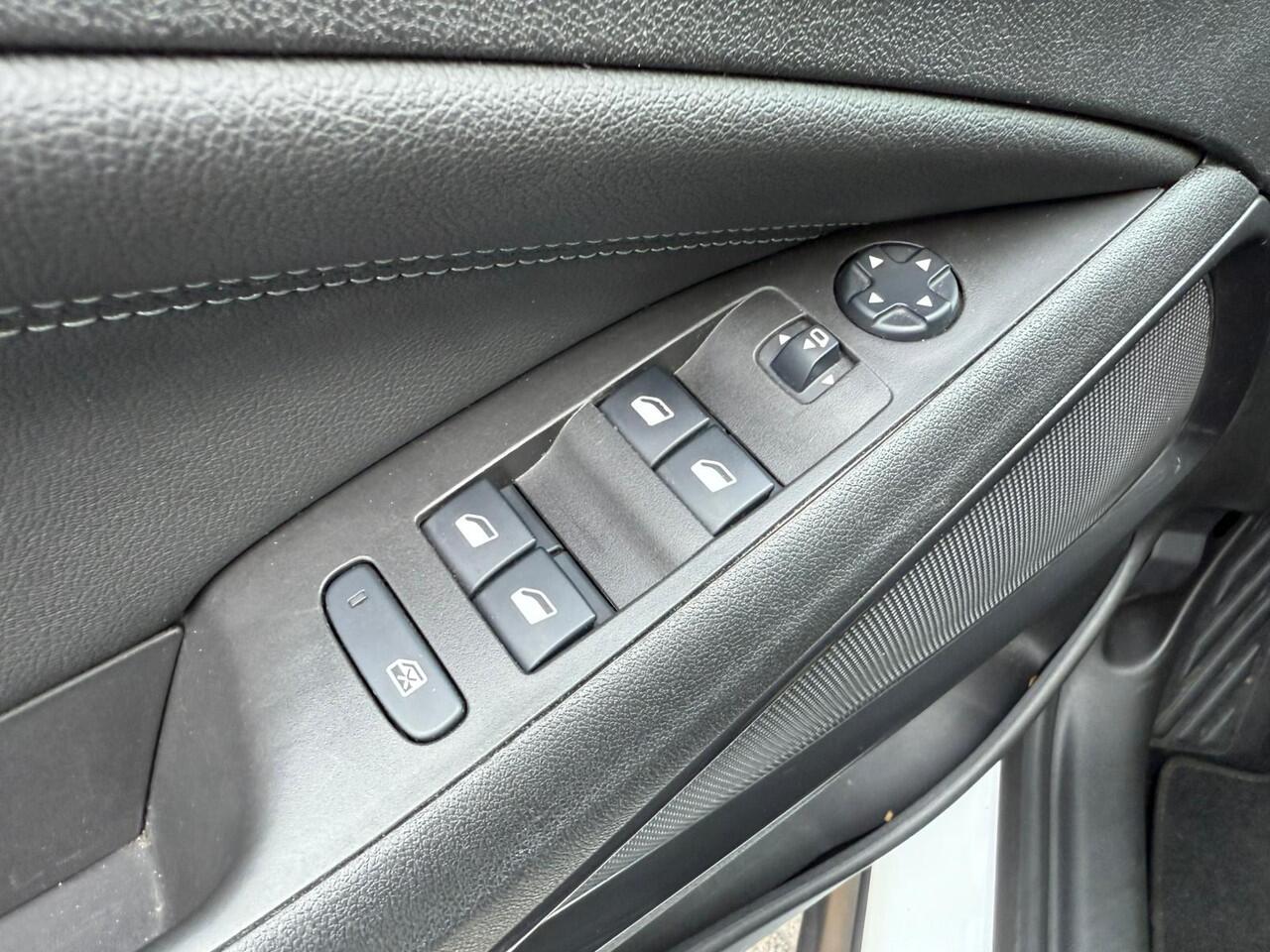 Opel Crossland 1.2 Turbo Elegance 130pk Automaat | Navi | 360 Camera | Climate | Cruise |