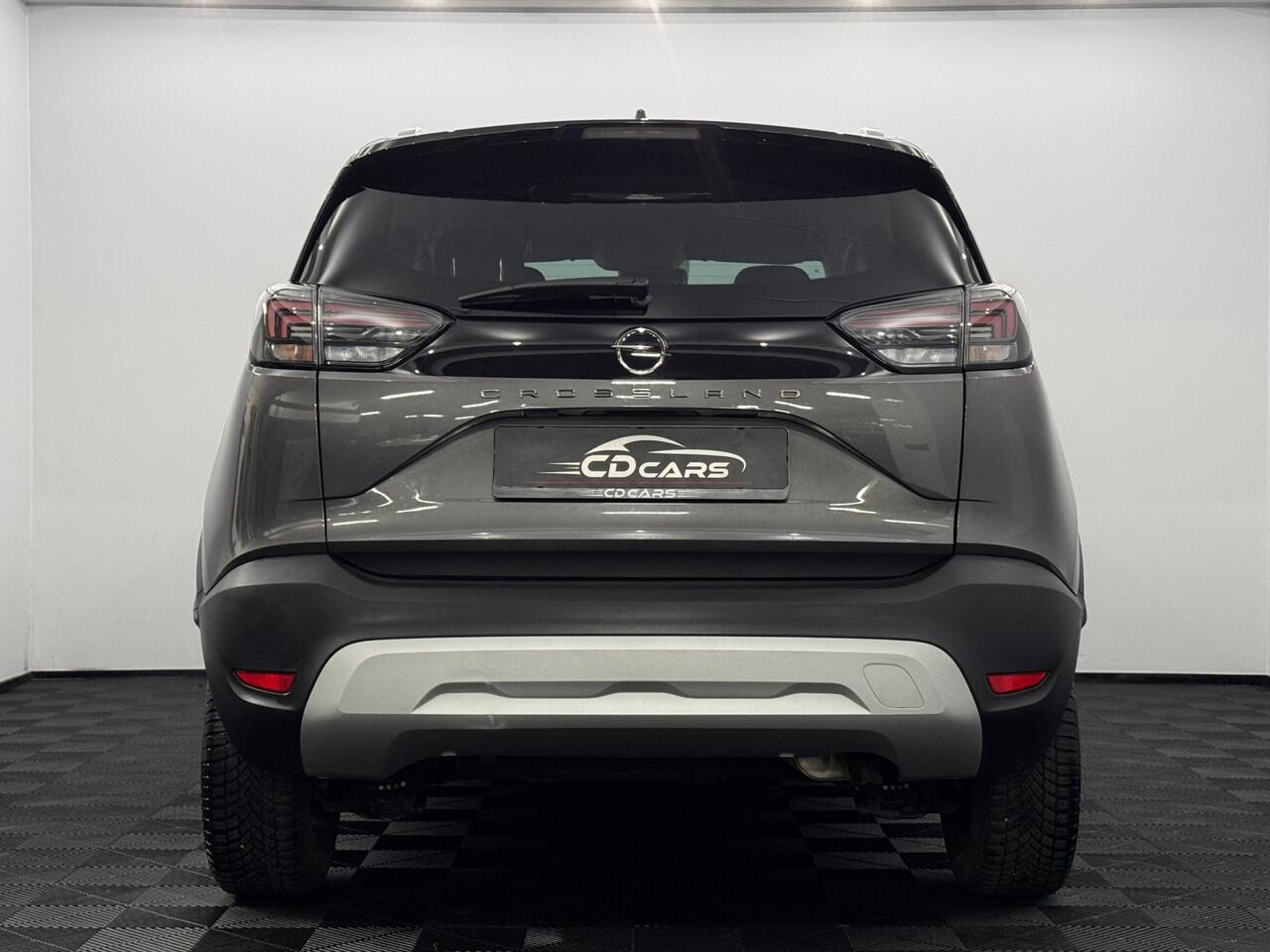 Opel Crossland 1.2 Turbo Elegance 131 PK Half leder, Apple carplay, Rijstrook correctie, Winterpakket, Clima, 2 jaar garantie