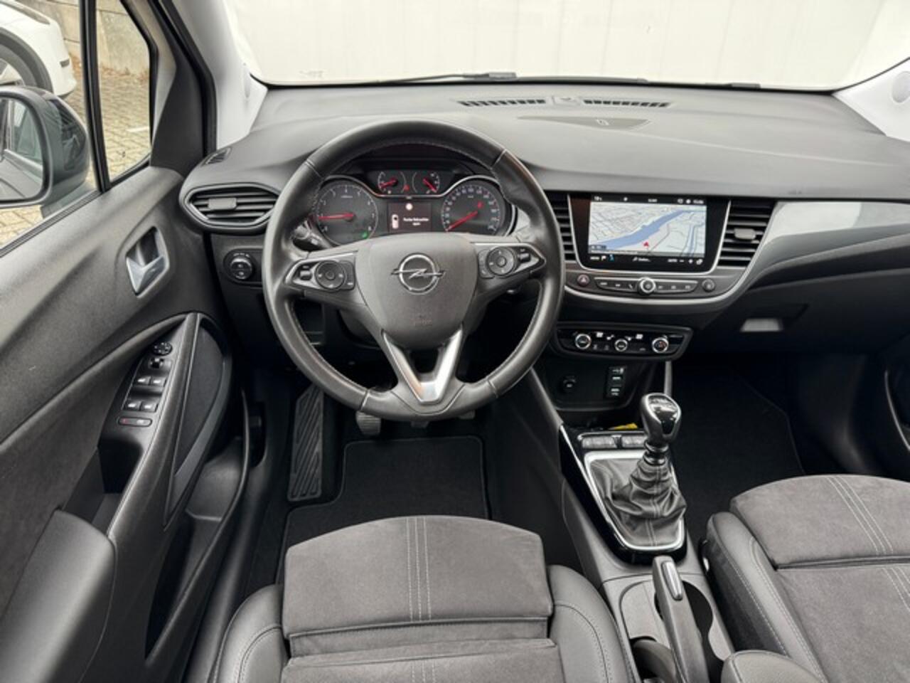 Opel Crossland 1.2 Turbo Ultimate met Navi/Camera, AGR met Alcantara, 17inch