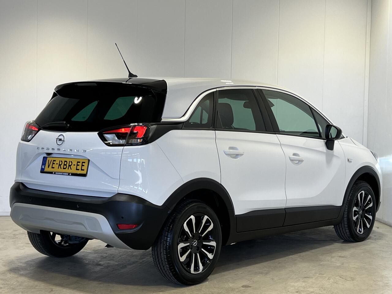 Opel Crossland 1.2 Turbo Elegance | Navigatie/Android/Apple Carplay | LM Velgen 16" | PDC Voor en Achter + Achteruitrijcamera | Cruise Control | Airco |