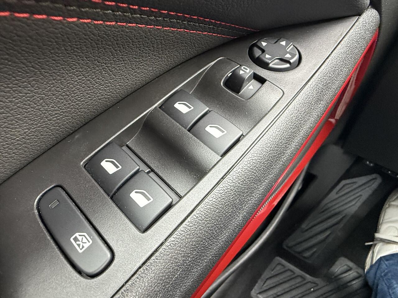 Opel Crossland 1.2 Turbo Level 4 | PDC | Camera | LM | Navi |