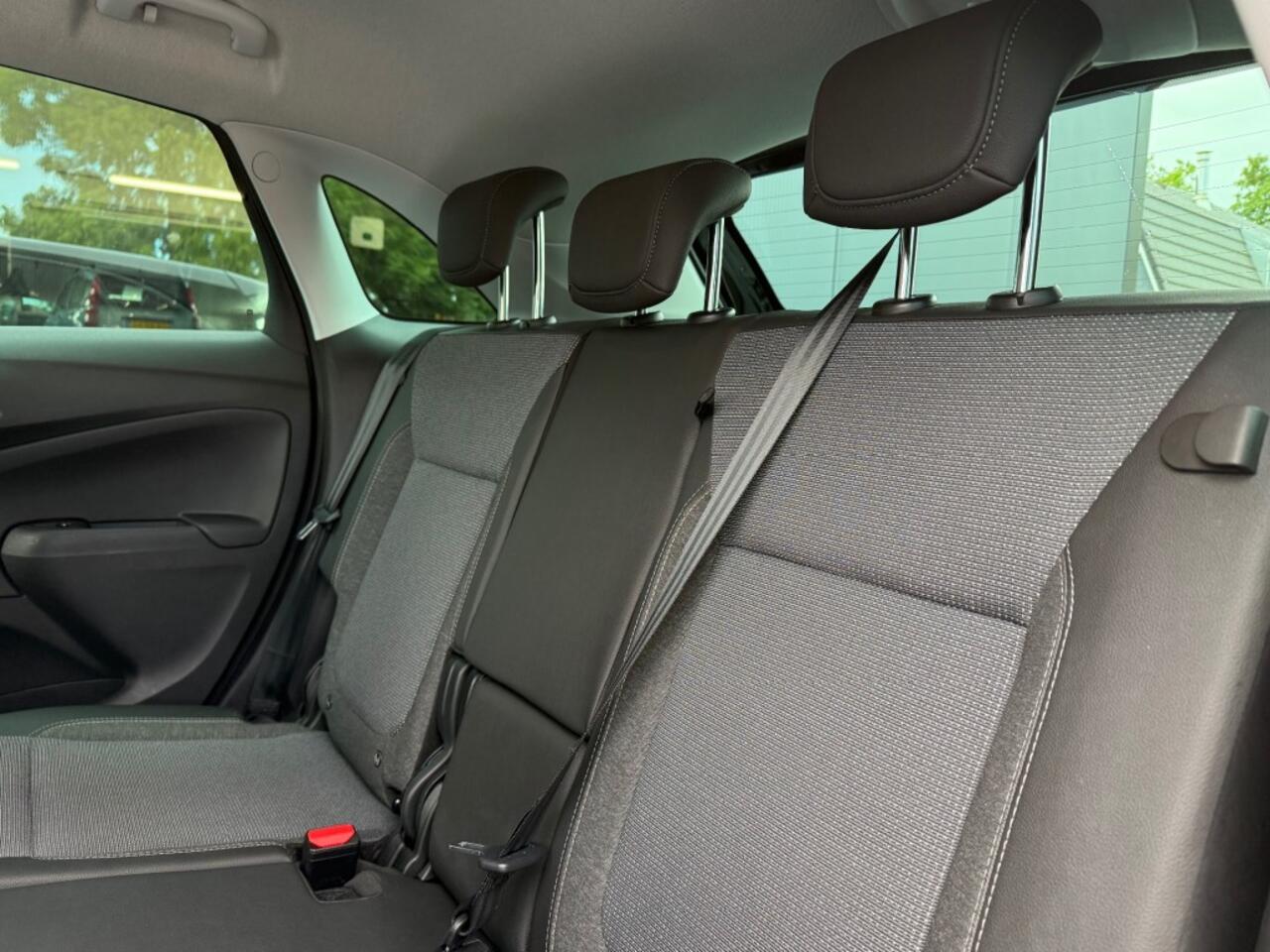 Opel Crossland 1.2 Turbo Elegance / Apple CarPlay / Camera / Stuurverw. / Stoelverw.