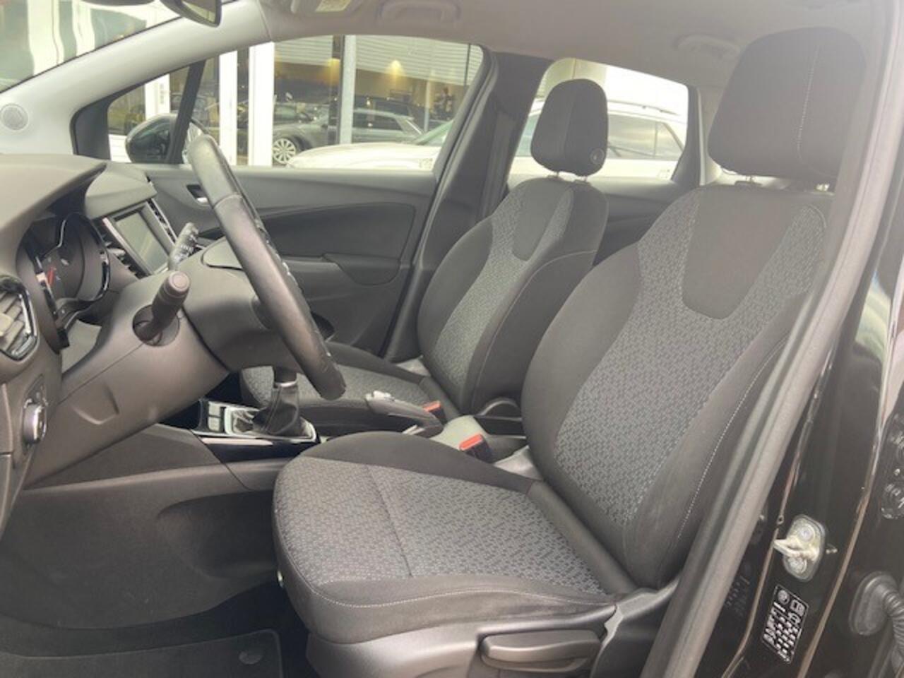 Opel Crossland X 1.2 Selection Cruise control / Stoelverwarming / Verwarmd stuurwiel