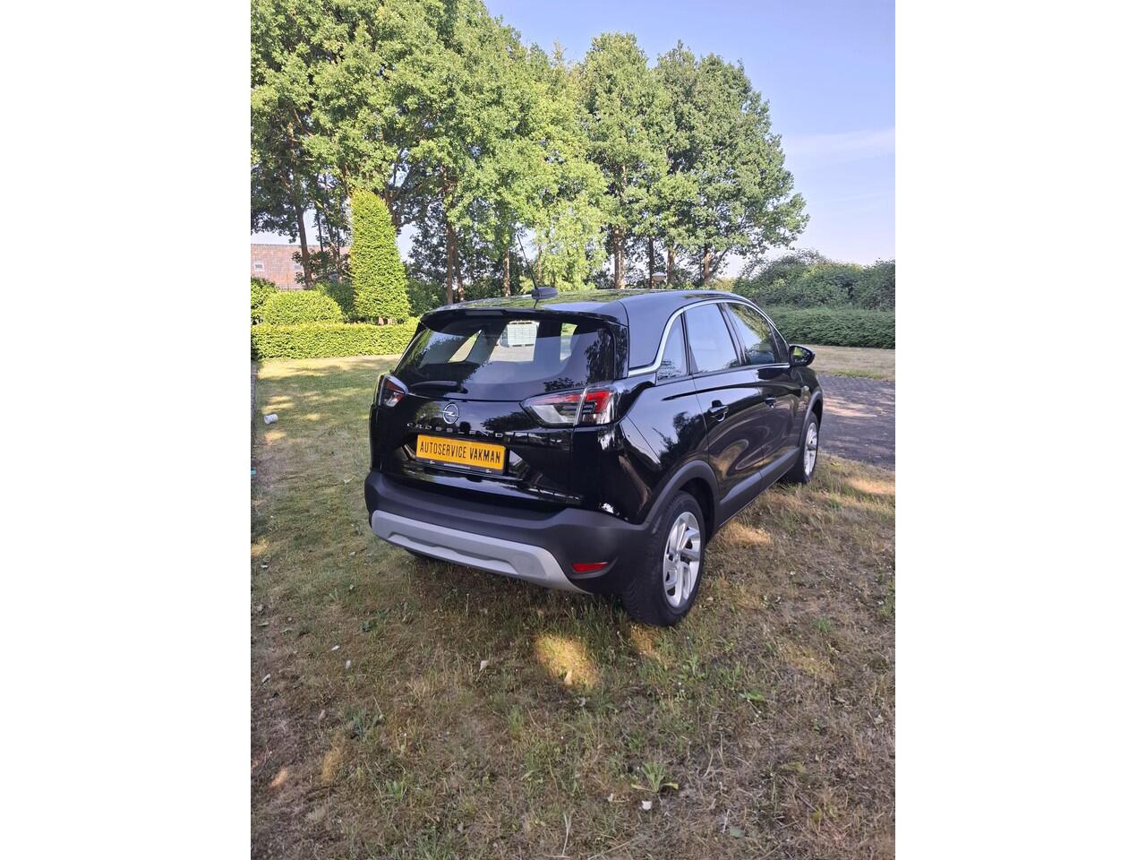 Opel Crossland X 1.2 Turbo Innovation