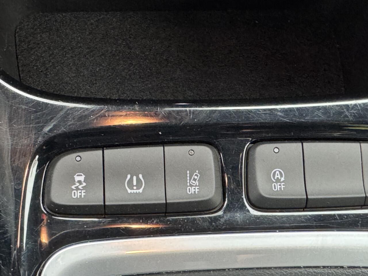 Opel Crossland X 1.2 Turbo Edition 2020 Airco Carplay Led