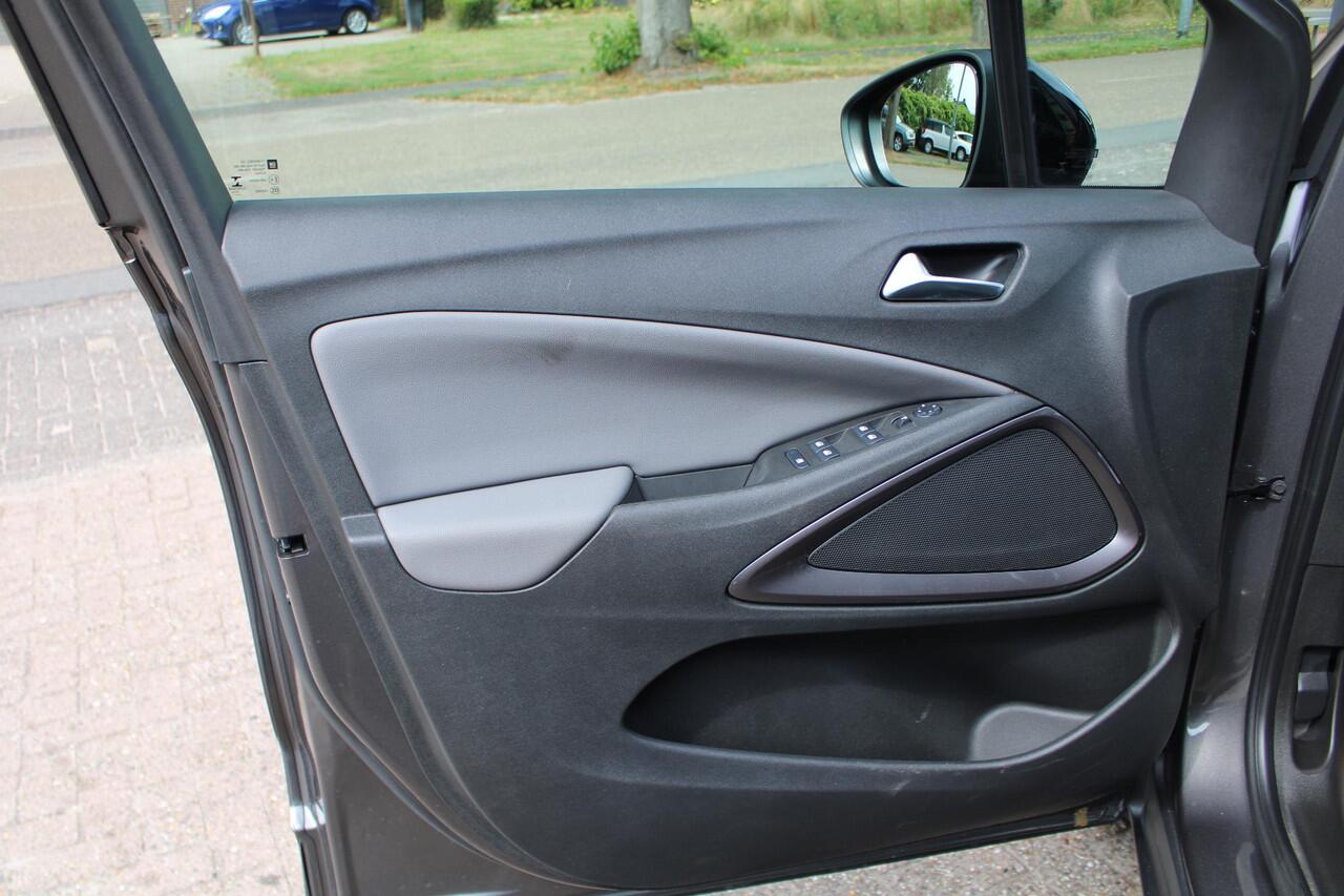 Opel Crossland X 1.2 Turbo Apple/Android Carplay, Achteruitrijcamera, Airco, CC, LED, Leder, NAVI, Parksens. V en A, Bluetooth, 16" LMV