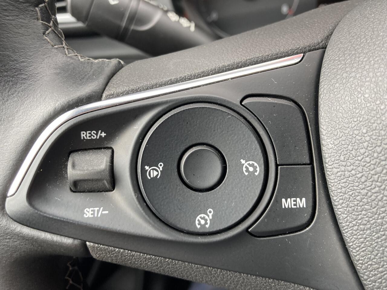 Opel Crossland X 1.2 Turbo 120 Jaar Edition 360 Camera | Navigatie | Apple Car play | LED | Cruise