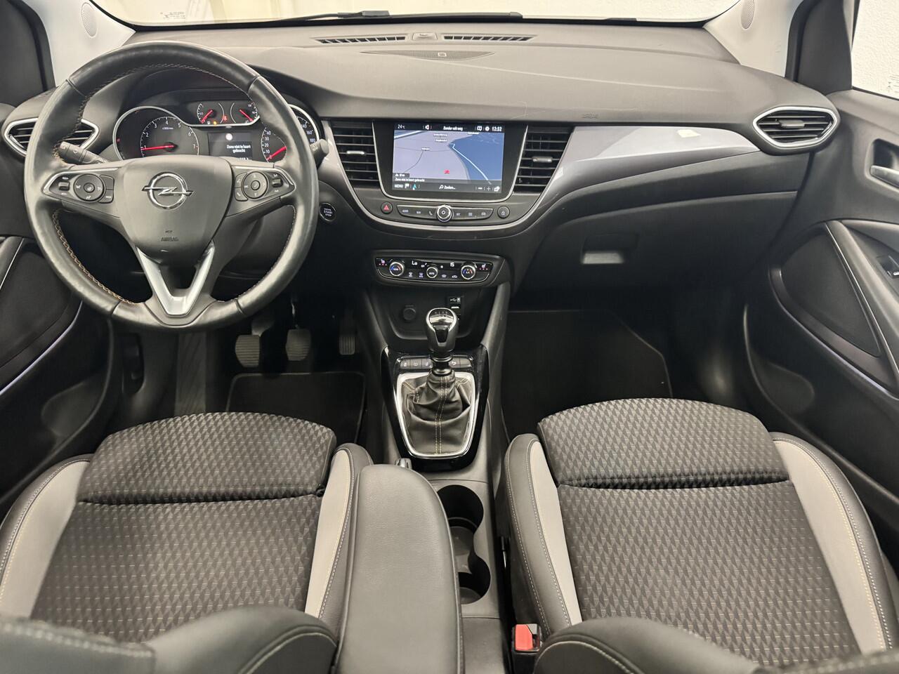 Opel Crossland X 1.2 Turbo Ultimate | PANO | NAVI | Tijdens carnaval zijn wij geopend op afspraak 06-15025420