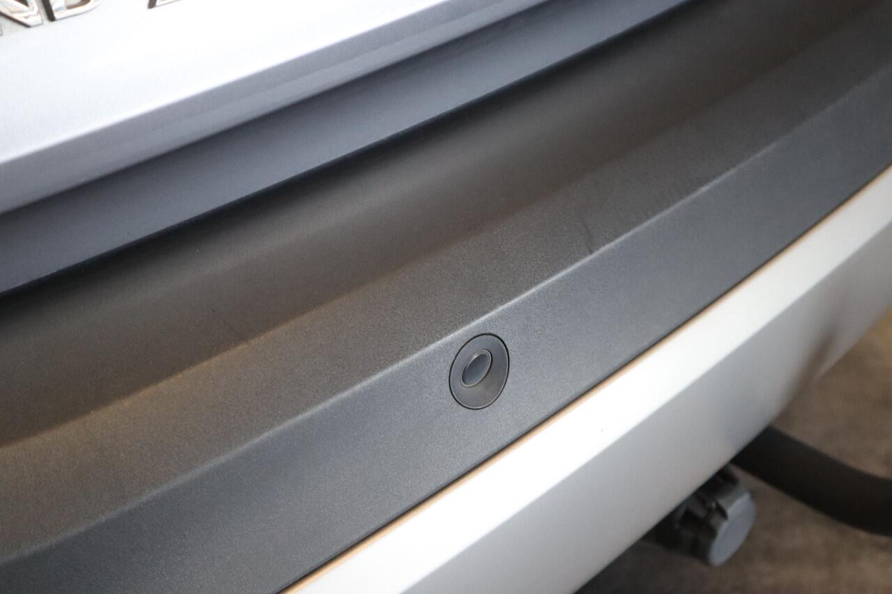 Opel Crossland X 1.2 Turbo Innovation Navigatie Trekhaak CruiseControl 24 maanden garantie mogelijk (*vraag naar de voorwaarden)