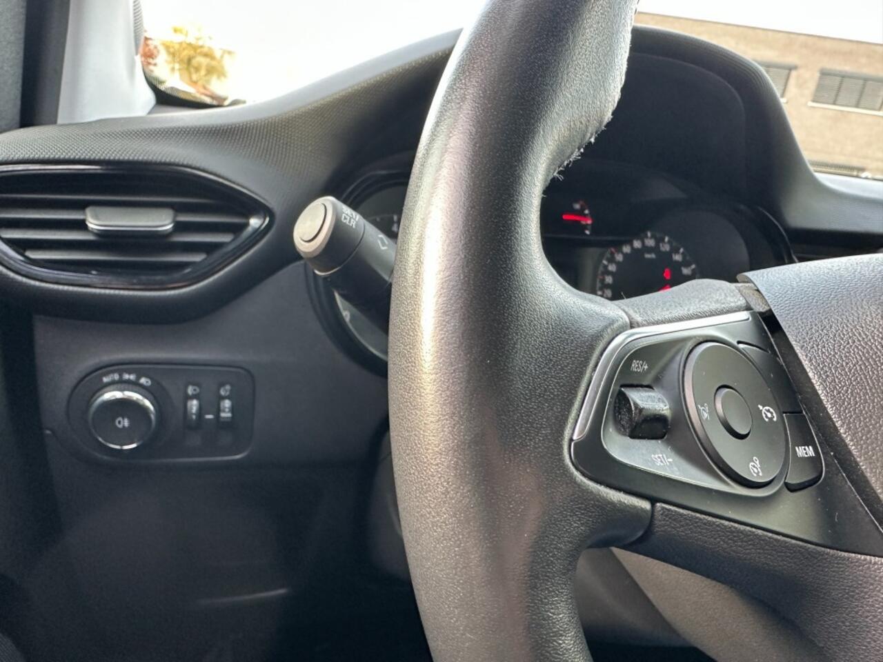 Opel Crossland X 1.2 Turbo 120 jaar Edition Apple CarPlay