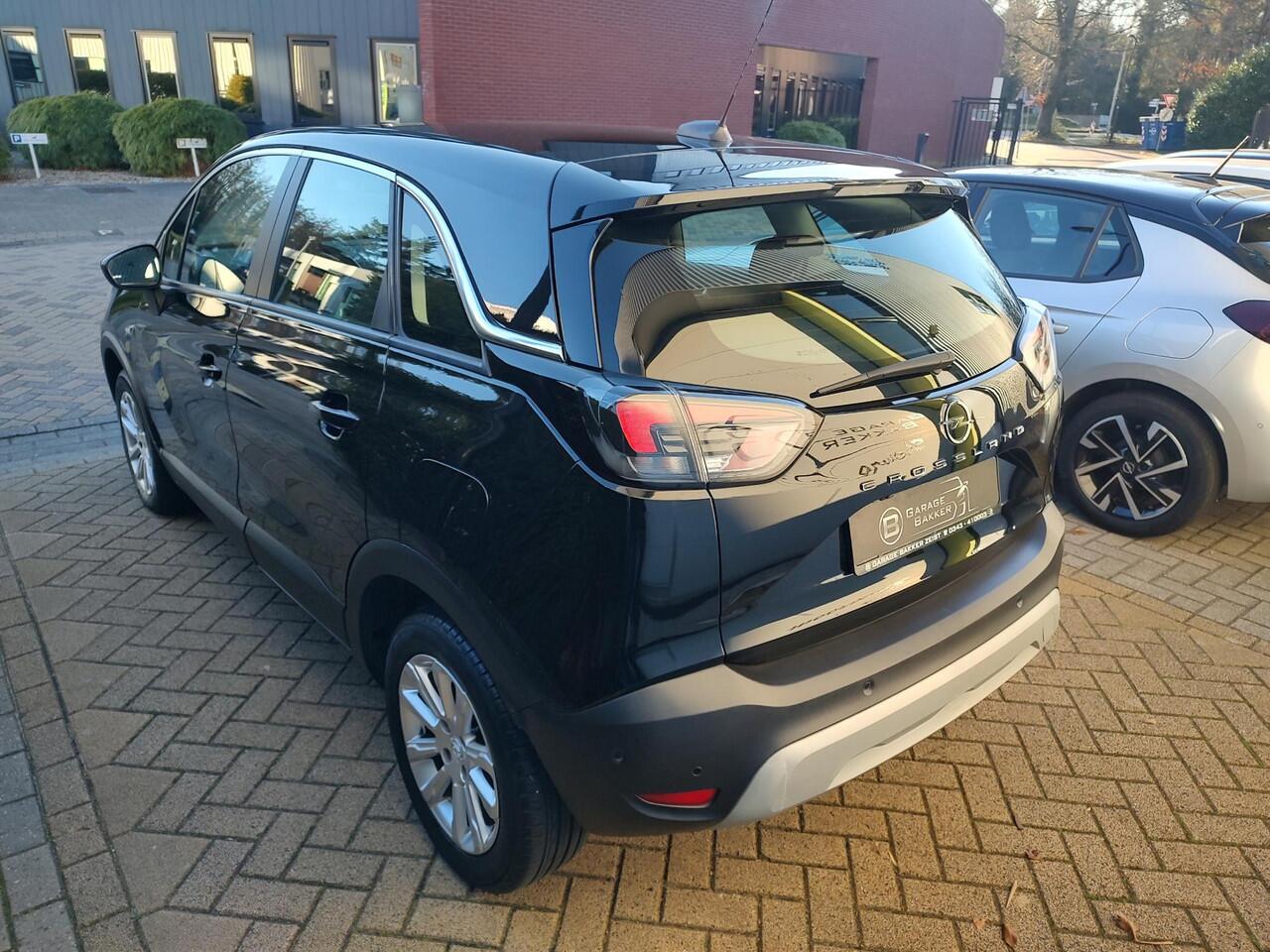 Opel Crossland X 1.2 Turbo Ultimate Elegance 130PK Navigatie Led 360-Camera Dodehoek-Detectie