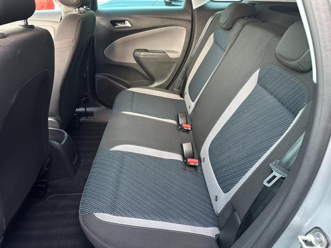 Opel Crossland X 1.2 Turbo 120 jaar Edition Apple CarPlay