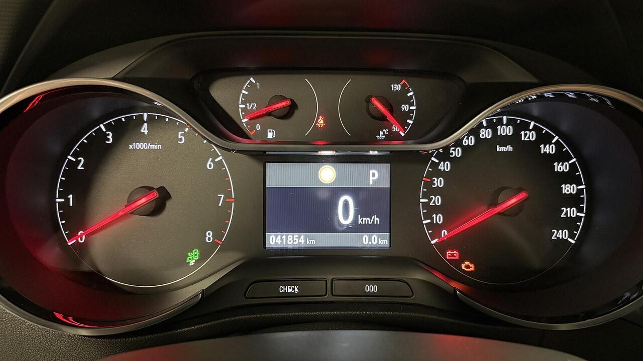 Opel Crossland X 1.2 Turbo Innovation | 1 jr BOVAG garantie | 130 pk | Navi | Camera