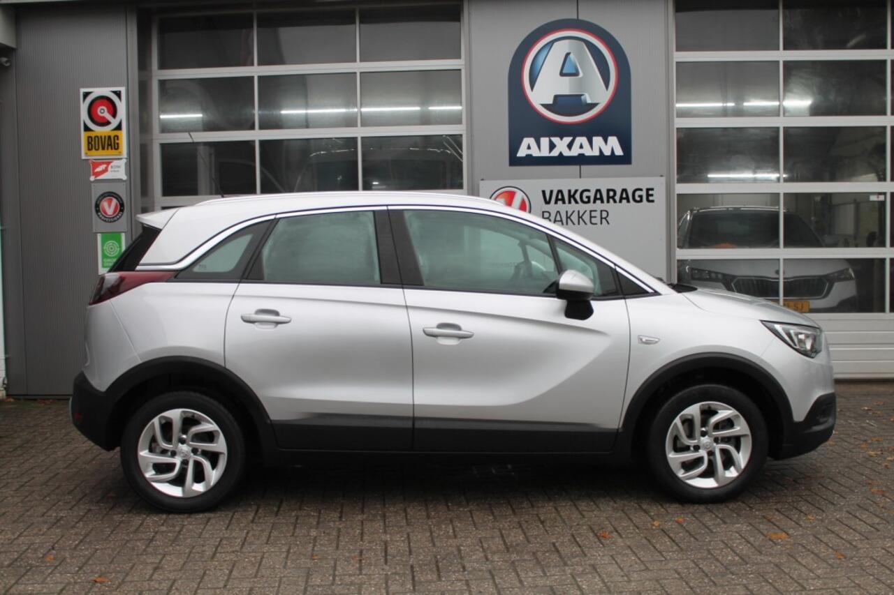 Opel Crossland X 1.2 T. INNOVATION CLIMA CRUISE NAVI 51.KM