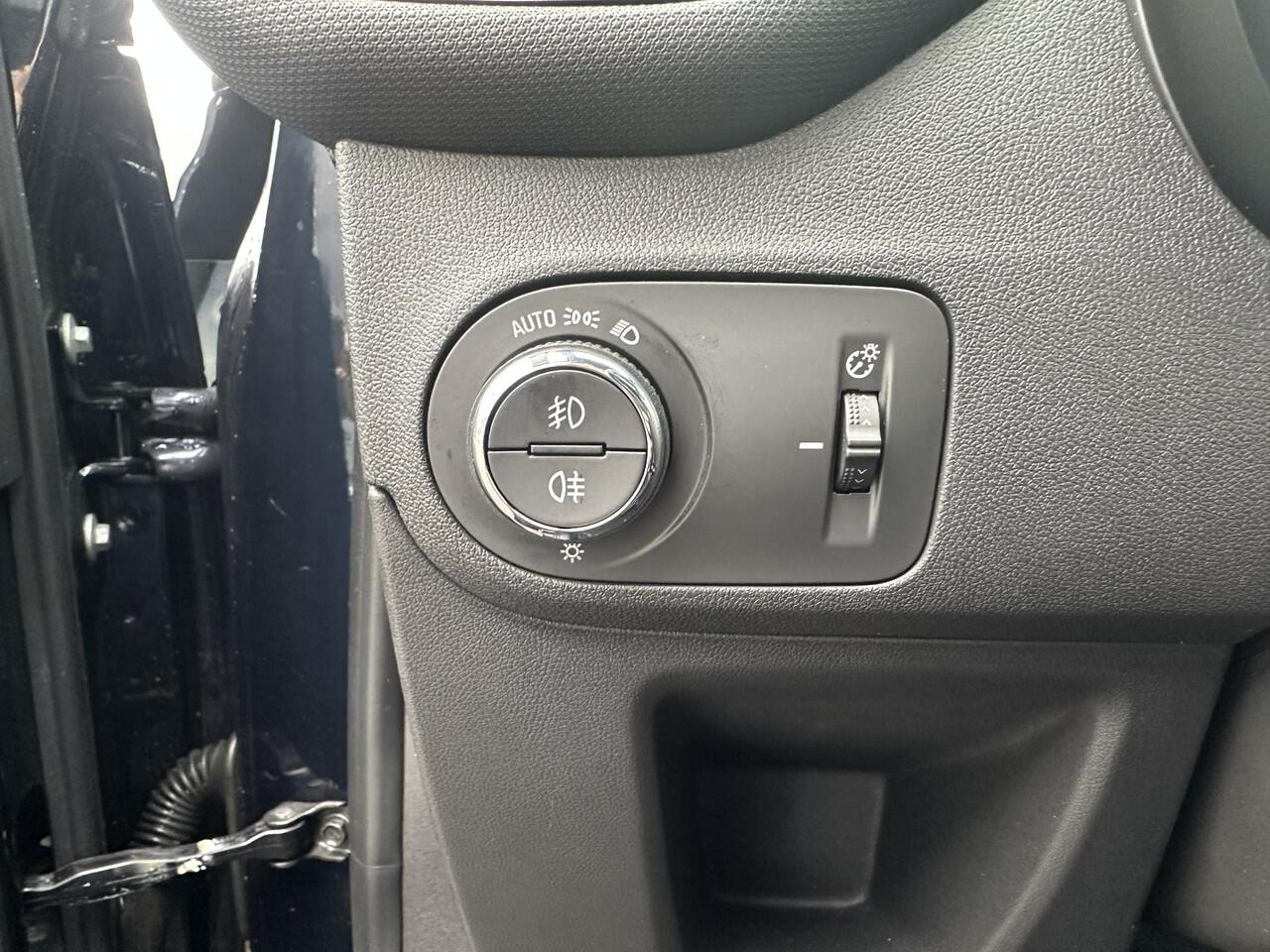 Opel Crossland X 1.2 Turbo Innovation