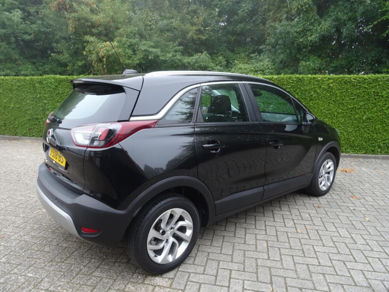 Opel Crossland X 1.2 T. INNOVATION CLIMA NAVI BLUETOOTH PDC