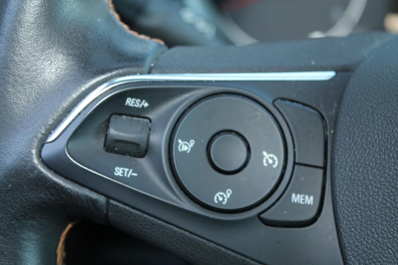 Opel Crossland X 1.2 T. EDITION CLIMA CRUISE 70.KM