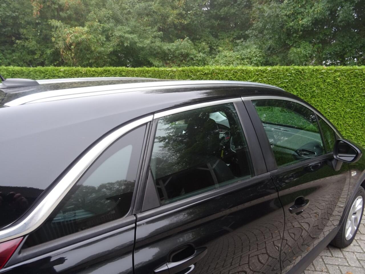 Opel Crossland X 1.2 T. INNOVATION CLIMA NAVI BLUETOOTH PDC