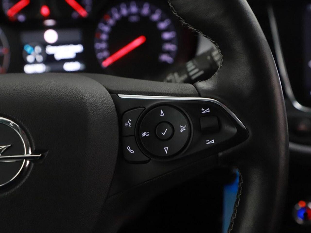 Opel Crossland X 1.2T 110pk Edition Winterpakket/Navigatie/Pdc