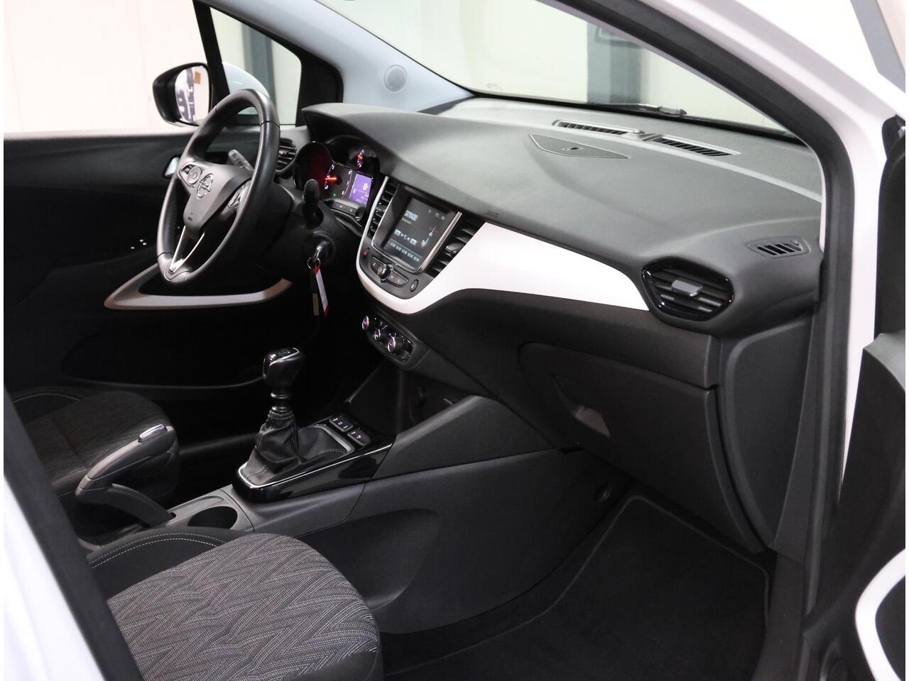 Opel Crossland X 110PK Edition 2020 | 1ste eigenaar | Camera | AppleCarPlay/AndroidAuto | Climate Control | Cruise Control | Isofix | Privacy Glass | Parkeersensoren |