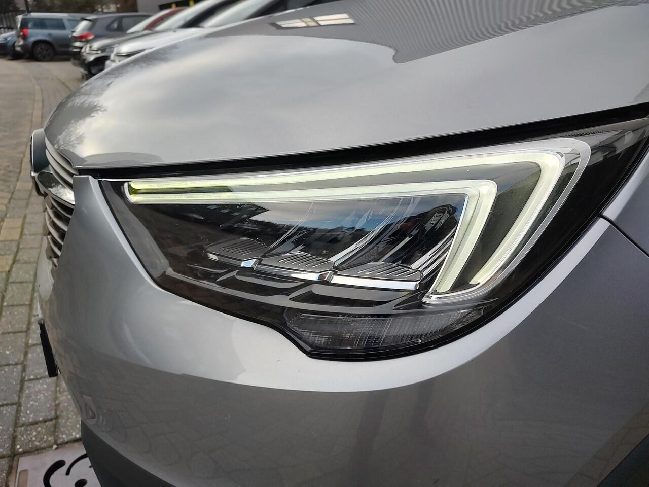 Opel Crossland X 1.2 Turbo Innovation Automaat Navigatie Led 360-Camera Trekhaak Bi-Tone 130PK Distributie vervangen